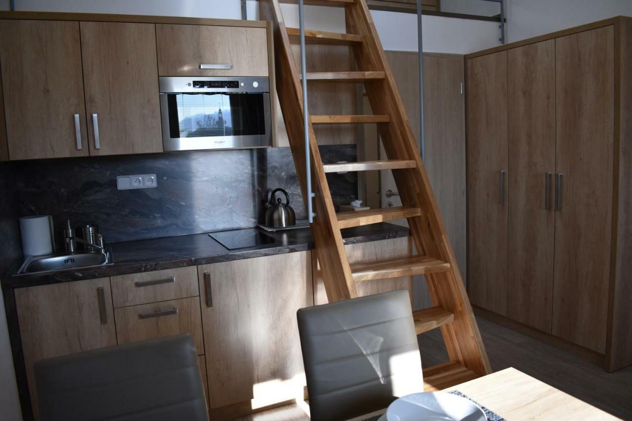 Apartma Fara Loučná nad Desnou Esterno foto